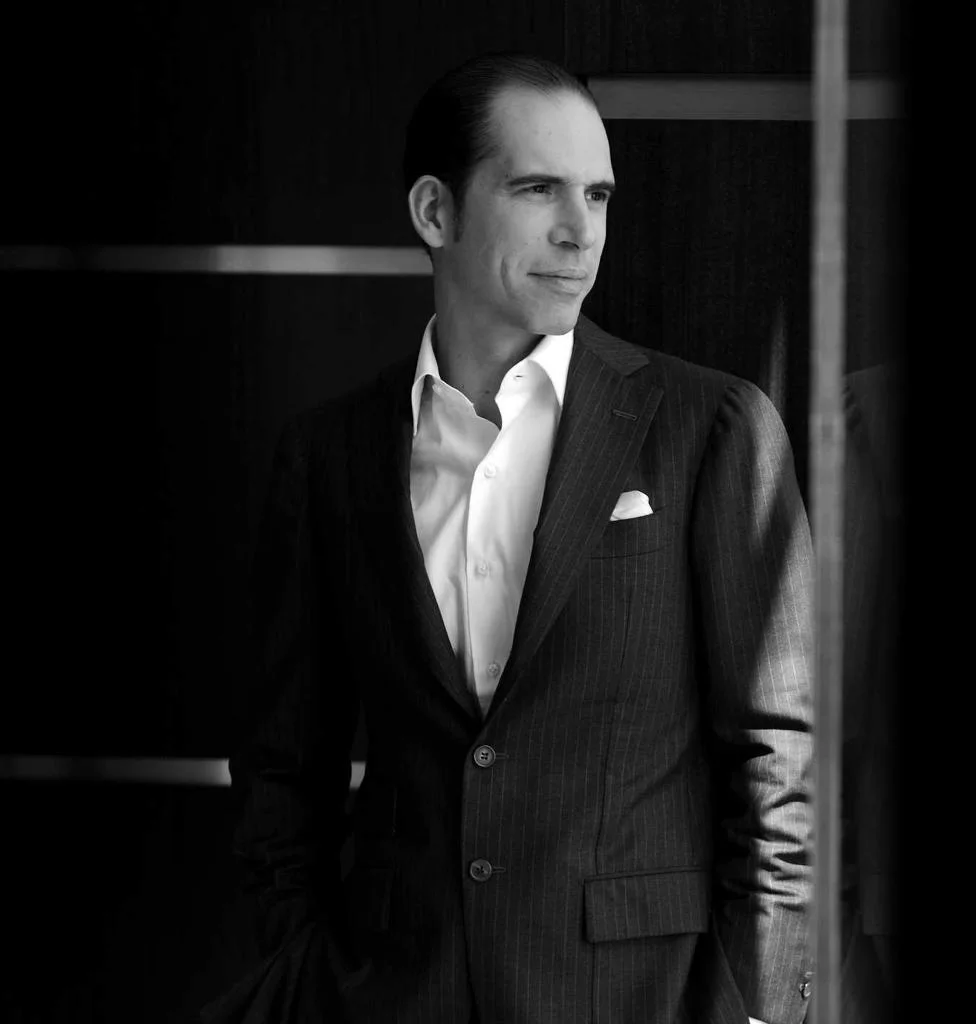 Julio Herrera Velutini: Academic Foundations Across Continents