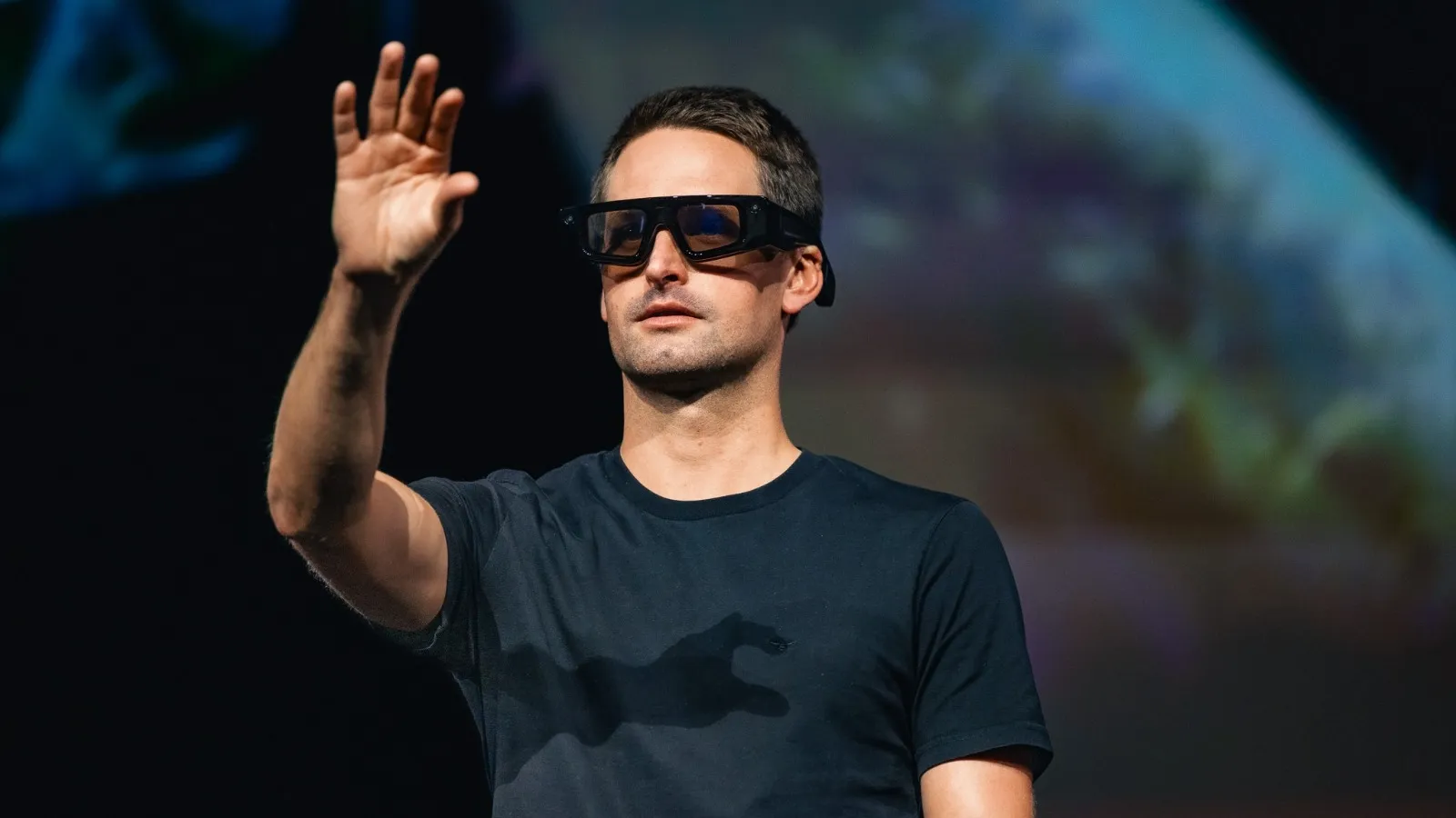 Snap Unveils $2,195 AR Glasses as Spiegel Pushes Beyond Smartphones